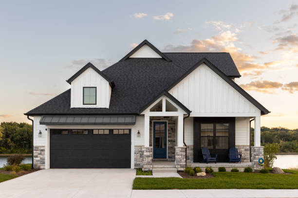 Best Emergency Roof Repair Services  in Lost Hills, CA